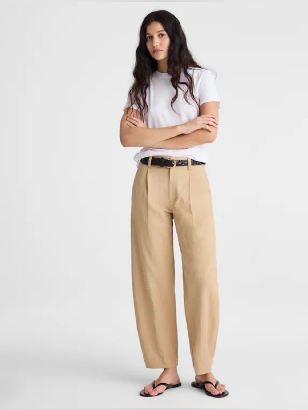 Madewell The Short Barrel Leg Pant in Drapey Twill